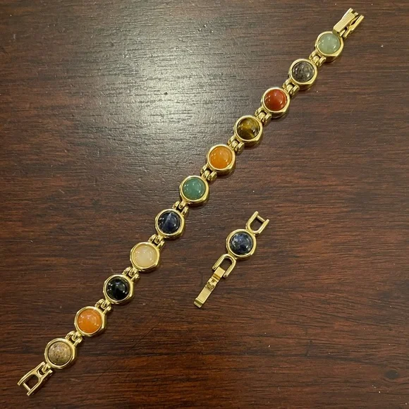 Multi gem gold tone extendable bracelet - Picture 4 of 8